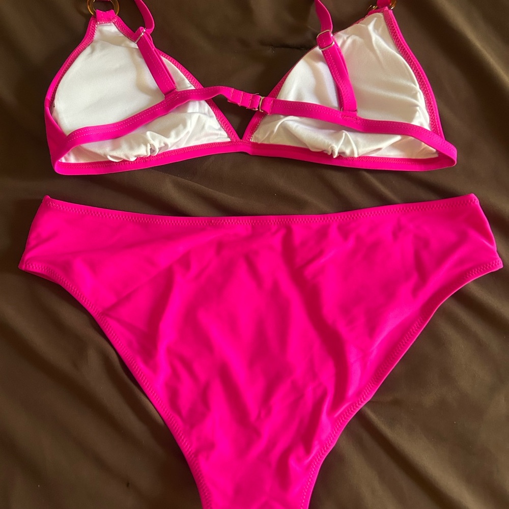 Vibrant Pink Bikini Set - Picture 2 of 4